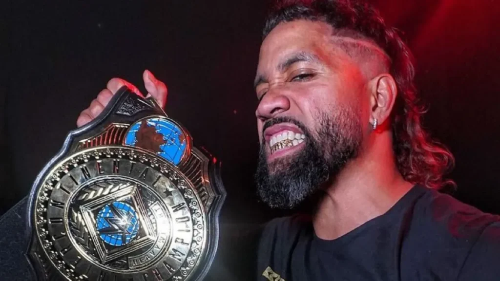 WWE modifica el diseño del Campeonato Intercontinental de Jey Uso