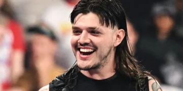 Rey Mysterio asegura que Dominik Mysterio ya gana más dinero que él Rey Mysterio asegura que Dominik Mysterio ya gana más dinero que él