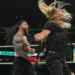 Roman Reigns acusa a Seth Rollins de estar atrapado en el pasado y de no poder superarlo