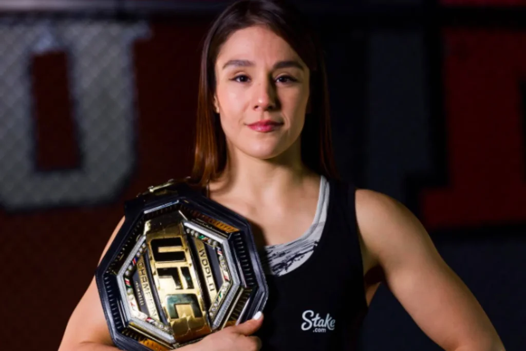 Alexa Grasso anuncia que ha sufrido una dura lesión