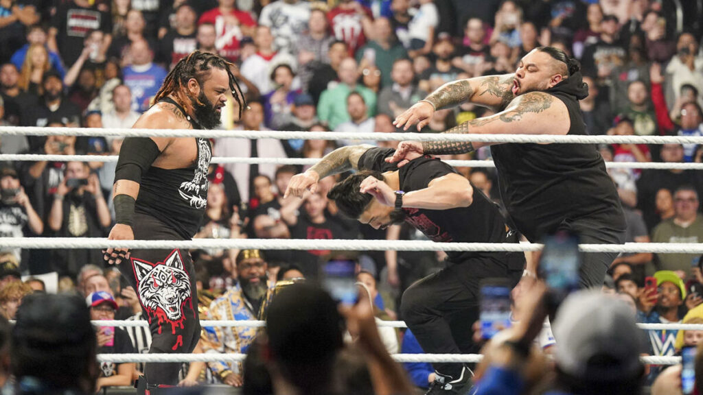 Reacción en los camerinos de WWE a la unión de Bronson Reed con The Bloodline