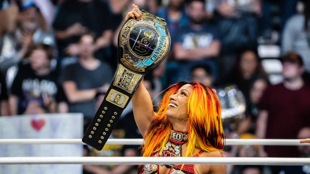 Mercedes Moné quiere un combate intergénero ante un miembro del Salón de la Fama de WWE