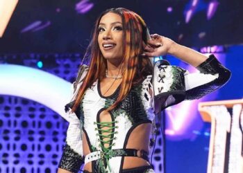 Booker T invita a Mercedes Moné a Reality of Wrestling: “Si quiere el título, se lo doy ahora mismo”