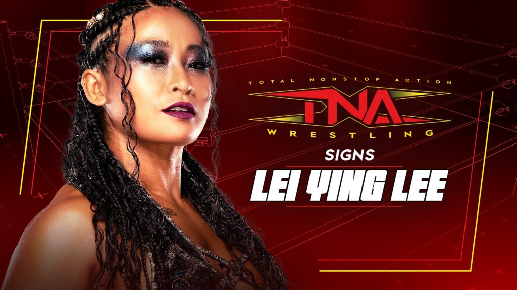 Léi Yǐng Lee (antes Xia Li) firma con TNA Wrestling