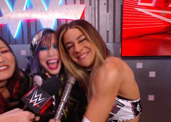 Dakota Kai regresa en WWE RAW después de tres meses fuera