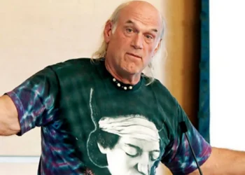 Jesse Ventura: "Haré cuatro shows de Saturday Night's Main Event al año"