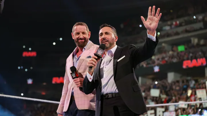 Los directivos de WWE estarían muy satisfechos con el trabajo de Joe Tessitore, Big E y Wade Barrett