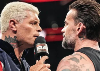 Personas dentro de WWE ven con buenos ojos una Triple Amenaza entre Cody Rhodes, John Cena y CM Punk para WrestleMania 41