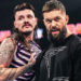 Finn Bálor se burla de las críticas al nuevo tema de entrada de The Judgment Day Finn Bálor se burla de las críticas al nuevo tema de entrada de The Judgment Day
