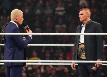 Miembro del WWE Hall of Fame no entiende la diferencia entre dos títulos de la empresa