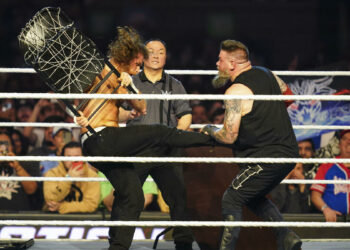 Matt Riddle asegura que le resultaba difícil trabajar con Kevin Owens y Sami Zayn