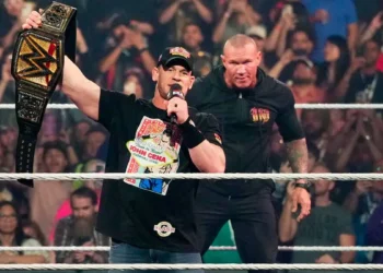Randy Orton pone en duda la despedida de John Cena con un meme que encendió a los fans