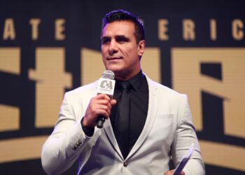 Estado de Alberto el Patrón tras la compra de AAA por parte de WWE