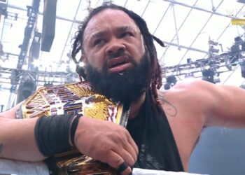 Jacob Fatu reacciona a su victoria en WrestleMania 41 para ganar el Campeonato de Estados Unidos