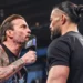Se revelan las identidades de las personas detrás del segmento entre Paul Heyman, CM Punk, Roman Reigns y Seth Rollins en SmackDown CM Punk revela una regla secreta que hay en WWE