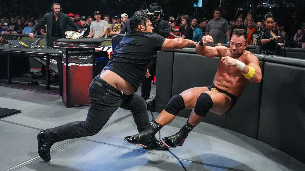 Jacob Fatu prefiere no opinar sobre el debut de Jeff Cobb en WWE