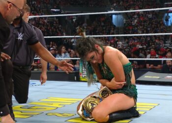 Lyra Valkyria retiene el Campeonato Femenino Intercontinental de WWE en Backlash 2025