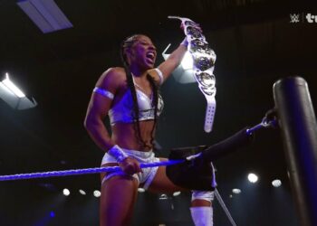 Kali Armstrong se convierte en la primera Campeona Femenina de WWE EVOLVE