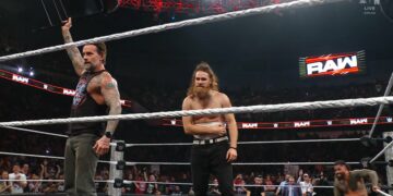 CM Punk regresa en WWE RAW
