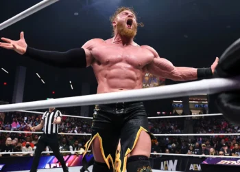 La lesión de Buddy Matthews se recrudece y complica su regreso al ring