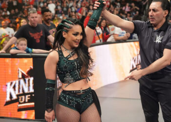 Roxanne Perez avanza a las semifinales del Queen of the Ring 2025