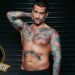 CM Punk explica el significado de su tatuaje del logo de Pepsi CM Punk explica el significado de su tatuaje del logo de Pepsi
