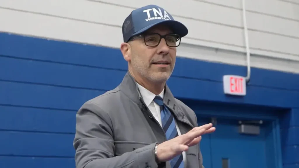Directivo de AEW lanza dura crítica a la dirección actual de TNA