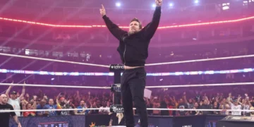 Tony Khan explica por qué Bryan Danielson no estuvo en la mesa de comentarios en AEW WrestleDream Tony Khan explica por qué Bryan Danielson no estuvo en la mesa de comentarios en AEW WrestleDream