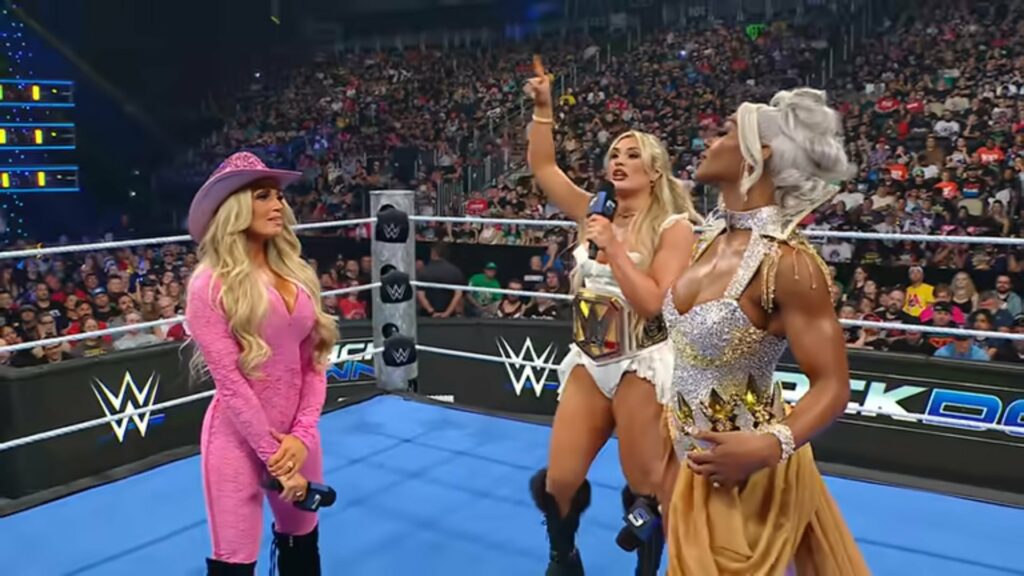 Tiffany Stratton y Trish Stratus lucharán por el Campeonato Femenino de WWE en Evolution 2025
