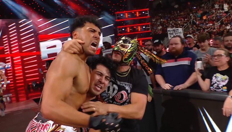 LWO obtienen una oportunidad por el Campeonato Mundial por Parejas de WWE