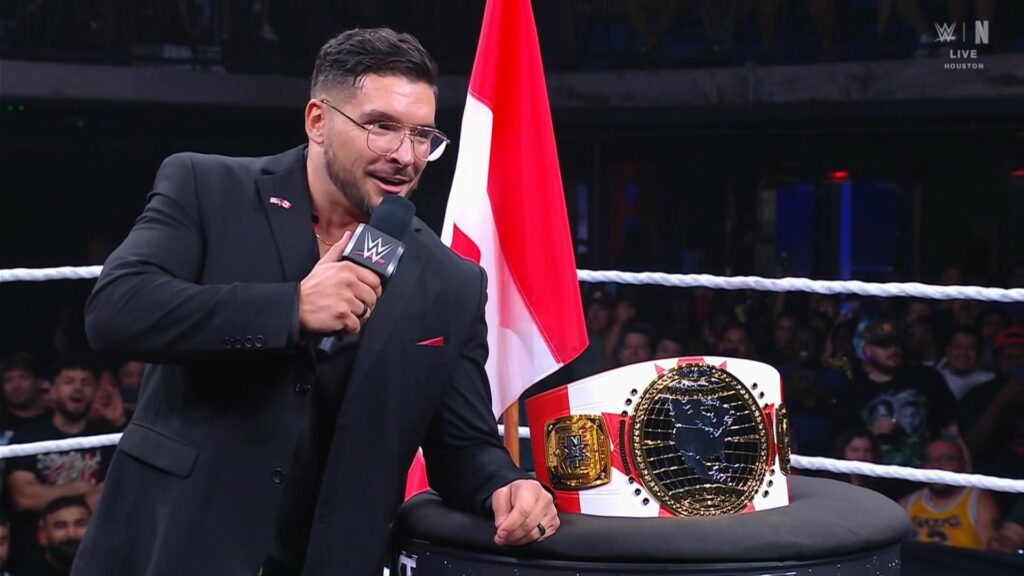 Ethan Page estrena el nuevo diseño del Campeonato Norteamericano de NXT