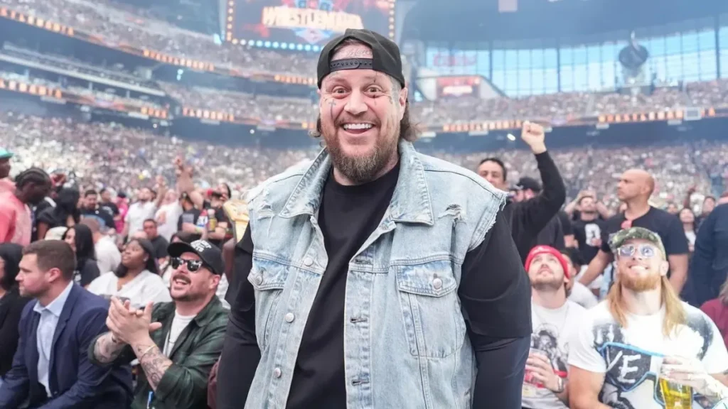 Jelly Roll revela que ha estado entrenando con ex campeón de Estados Unidos para su debut en SummerSlam