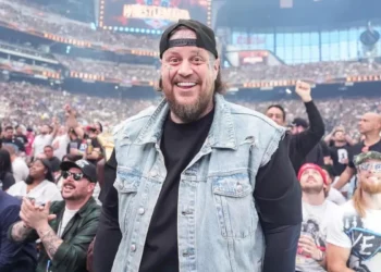 Jelly Roll revela que sufrió una lesión en la primera semana de preparación para su debut en WWE