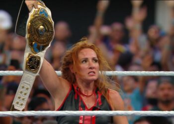 Becky Lynch retiene el Campeonato Femenino Intercontinental en SummerSlam 2025