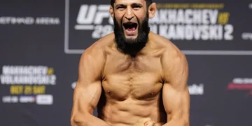 Khamzat Chimaev da las gracias a Donald Trump por poder regresar a Estados Unidos