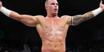 Kyle Fletcher revela sus ambiciosos planes como Campeón de TNT de AEW Kyle Fletcher revela sus ambiciosos planes como Campeón TNT de AEW