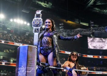 ¿Quién debería ser la nueva Campeona Mundial Femenina de WWE para Roxanne Perez?