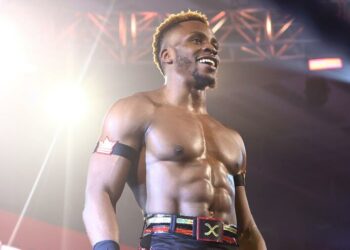 Edris Enofe anuncia su salida de WWE