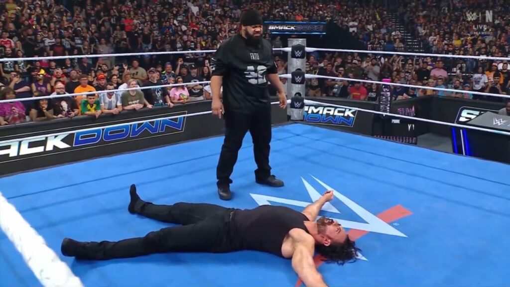 Jacob Fatu regresa en WWE SmackDown confrontando a Drew McIntyre