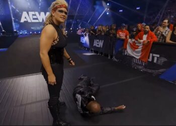 Beth Copeland (Beth Phoenix) debuta en AEW en All Out 2025