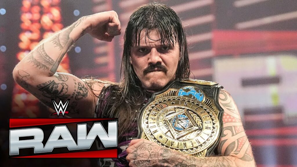 Dominik Mysterio retiene el Campeonato Intercontinental ante AJ Styles con la ayuda de El Grande Americano