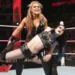 Natalya lanza un reto directo a Saraya para un gran combate en WWE Natalya lanza un reto directo a Saraya para un gran combate en WWE