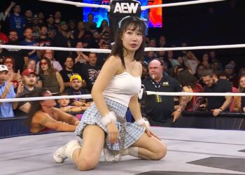 Riho regresa en AEW Dynamite y va a por Mercedes Moné