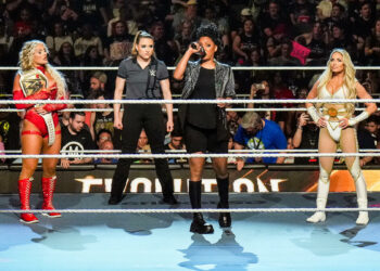 Trish Stratus da a conocer que su lucha ante Tiffany Stratton en WWE Evolution estuvo cerca de no darse