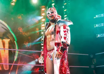 WWE busca renovar a Dragon Lee tras su gran actuación ante Dominik Mysterio en AAA