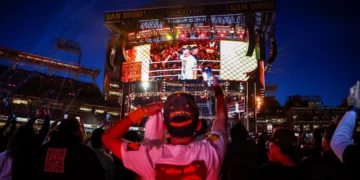 Survivor Series 2025 rompe récord histórico de asistencia en San Diego