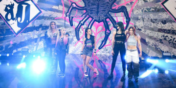 Rhea Ripley: “Crecí viendo a AJ Lee, siempre fue de mis favoritas”