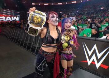 Asuka y Kairi Sane ganan el Campeonato Femenino por Parejas de WWE en RAW