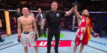 Aleksandre Topuria consigue la victoria en su duelo de UFC Qatar