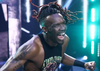 Je’Von Evans, sobre la posibilidad de luchar ante John Cena en su combate de retiro: “Si eso pasara, me retiraría con él”